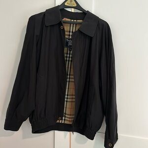 Burberry lightweight jacket
